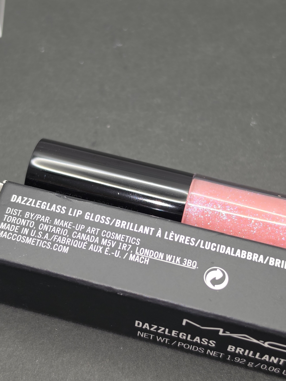 DISCONTINUED MAC Cosmetics Dazzleglass Lip Gloss! **BNIB!** - Picture 5 of 6